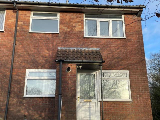 1 bedroom semi detached house to rent