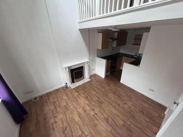 1 bedroom semi detached house to rent