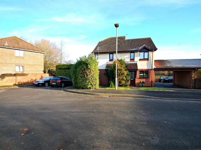 1 bedroom semi detached house to rent