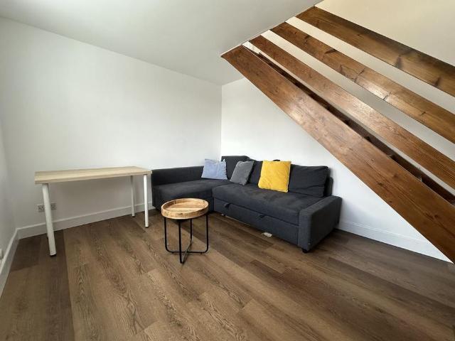 1 bedroom semi detached house to rent