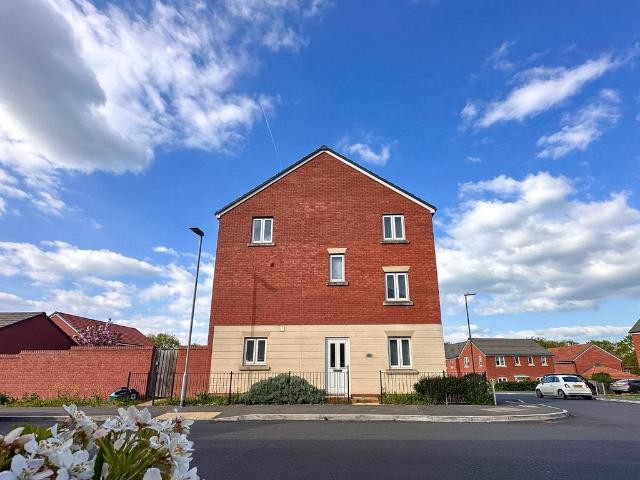 1 bedroom semi detached house to rent