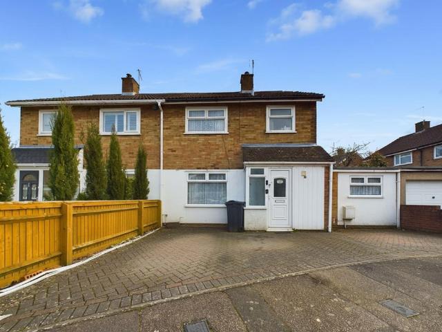 1 bedroom semi detached house to rent