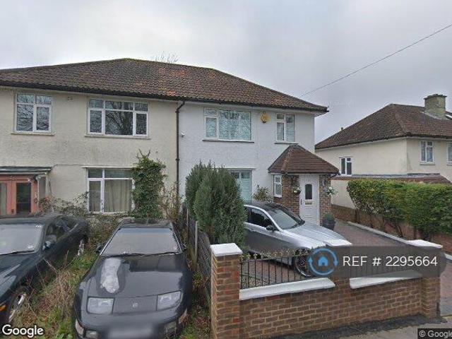 1 bedroom detached house to rent