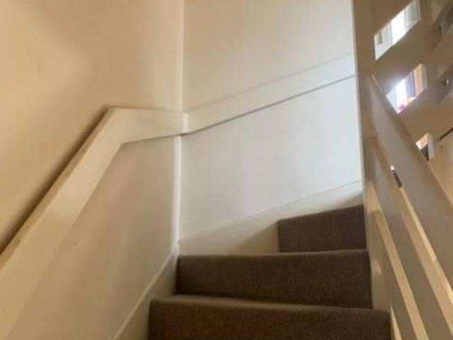 1 bedroom semi detached house to rent