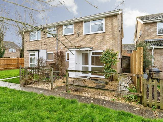 1 bedroom semi detached house for sale