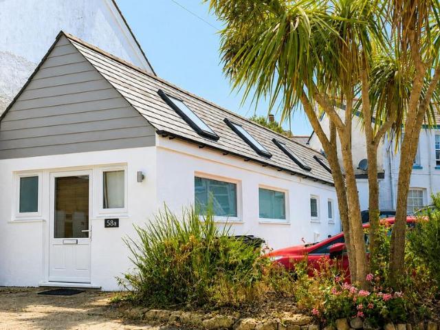 1 bedroom semi detached house for sale