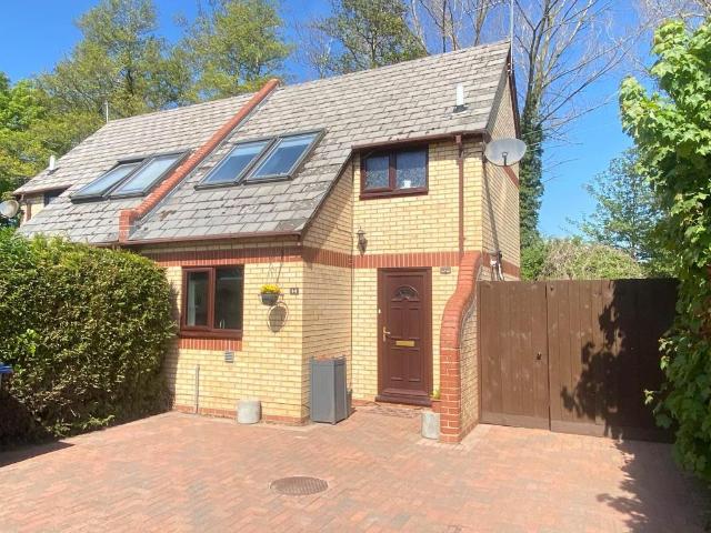 1 bedroom semi detached house for sale