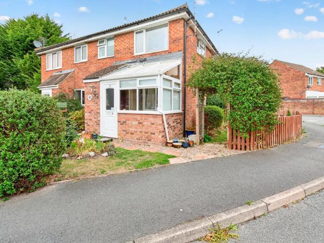 1 bedroom semi detached house for sale