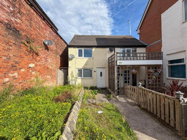 1 bedroom semi detached house for sale