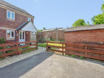 Broadland, NR12, East of England - Garden