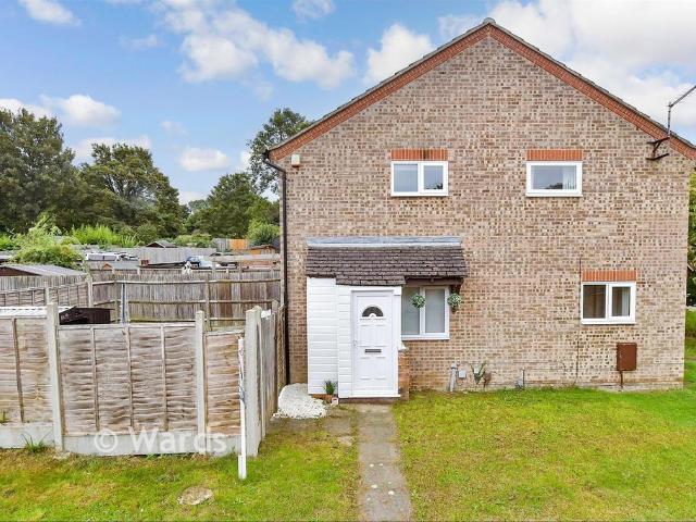 1 bedroom semi detached house for sale