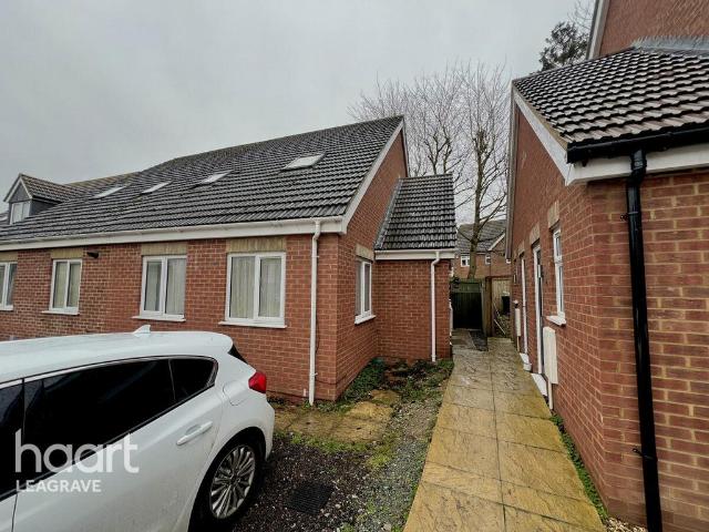 1 bedroom semi detached house for sale