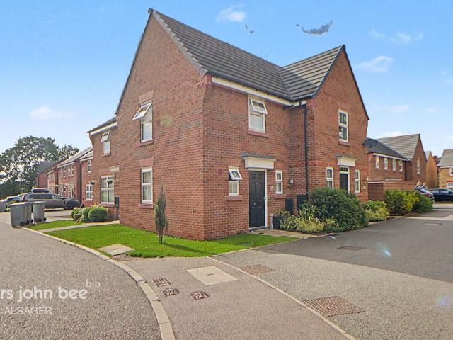 1 bedroom semi detached house for sale