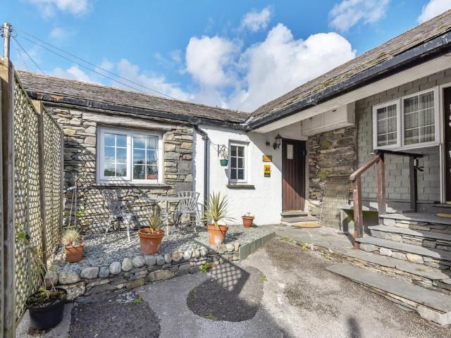 1 bedroom semi detached house for sale
