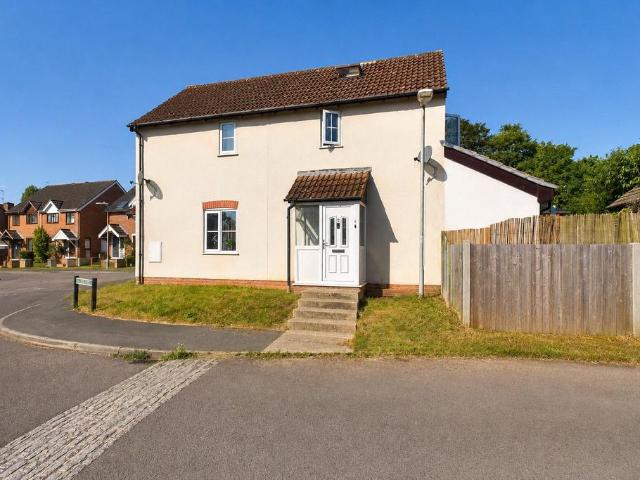 1 bedroom semi detached house for sale