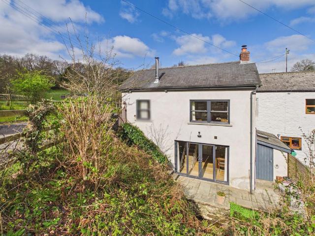 1 bedroom semi detached house for sale