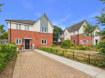 1 bedroom semi detached house for sale