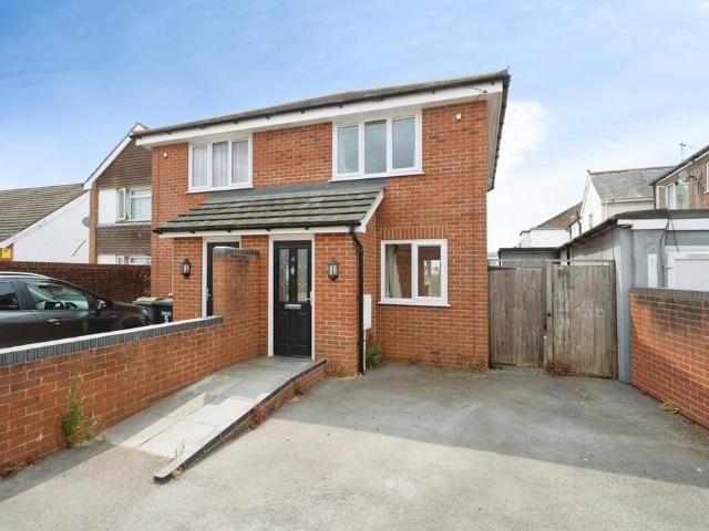 1 bedroom semi detached house for sale