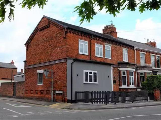 1 bedroom semi detached house for rent in Middlewich Road, Nor.