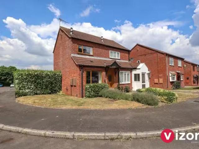 1 bedroom semi detached house for rent in Sheepcroft Close, We.