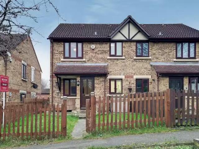 1 bedroom semi detached house for rent in Stanton Close, Orpin.