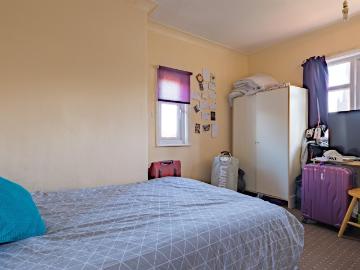 1 bedroom semi detached sharedaccommodation to rent