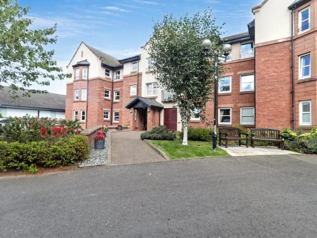 1 bedroom serviced apartments for sale