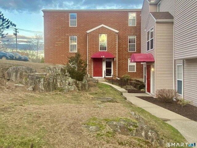 1 bedroom, Shelton CT 06484 105414830
