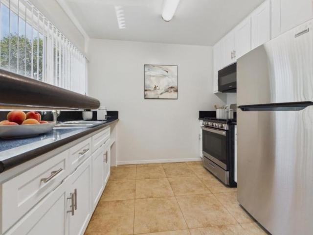 1 bedroom, Sherman Oaks CA 91401 104454043