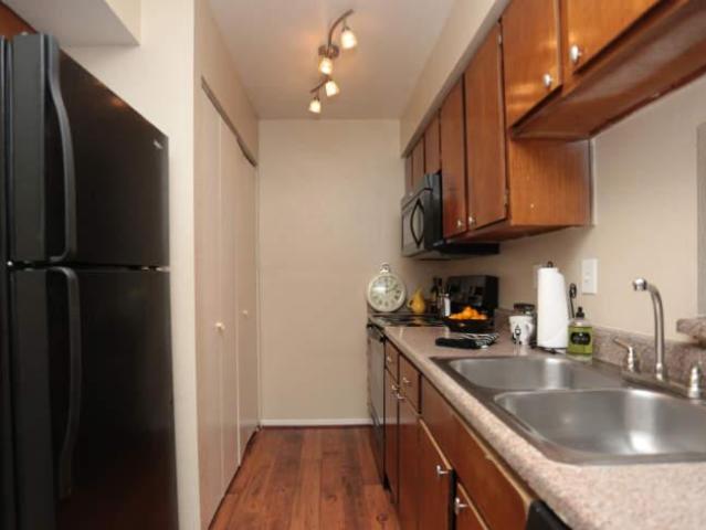 1 bedroom, Spring TX 77379 105220056