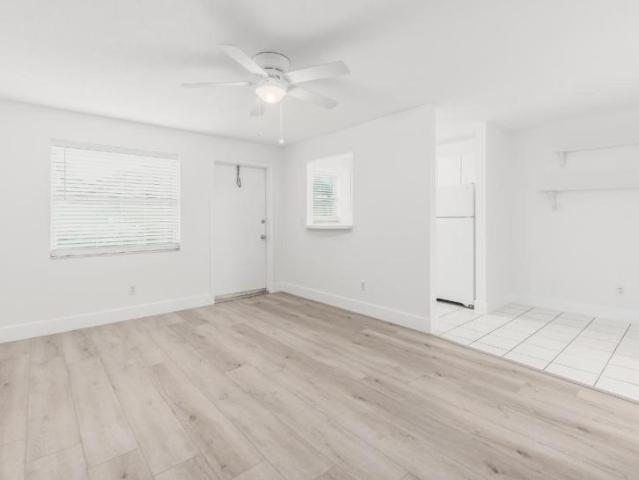 1 bedroom, Stuart FL 34994 LS105702707