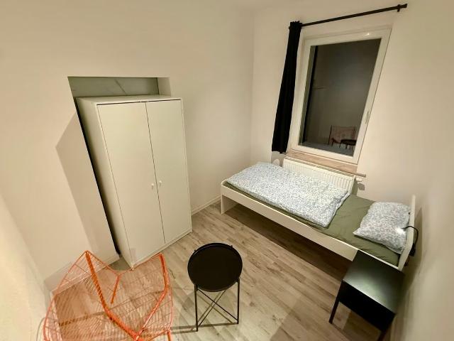 1 Bedroom Studio Apartment 35 sqm – Fully Furnished, All Inclusive Rent €890 , Krefeld Amsterdam Apartments for Rent