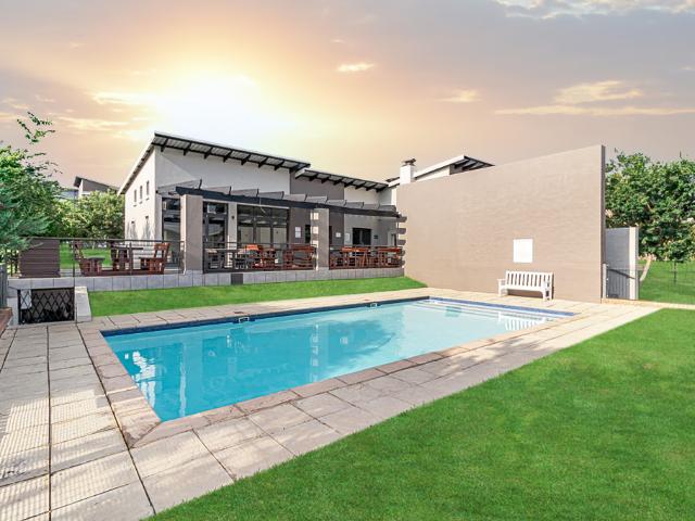 1 Bedroom Studio Apartment To Let in Fourways