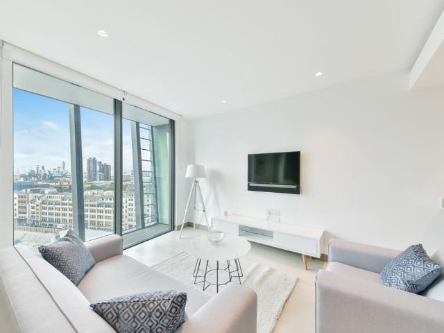 1 bedroom studio apartment to rent