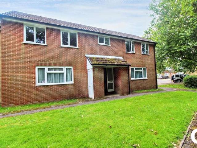 1 Bedroom Studio Flat