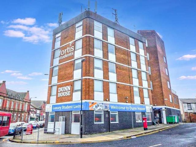 1 Bedroom Studio Flat