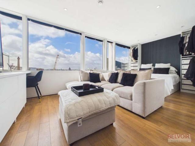 1 Bedroom Studio Flat