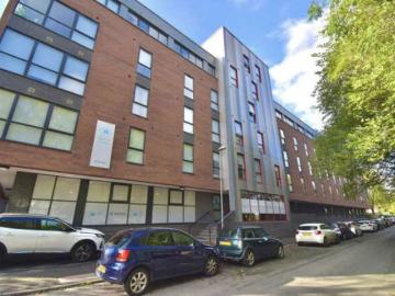 1 Bedroom Studio Flat