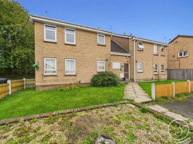 1 Bedroom Studio Flat