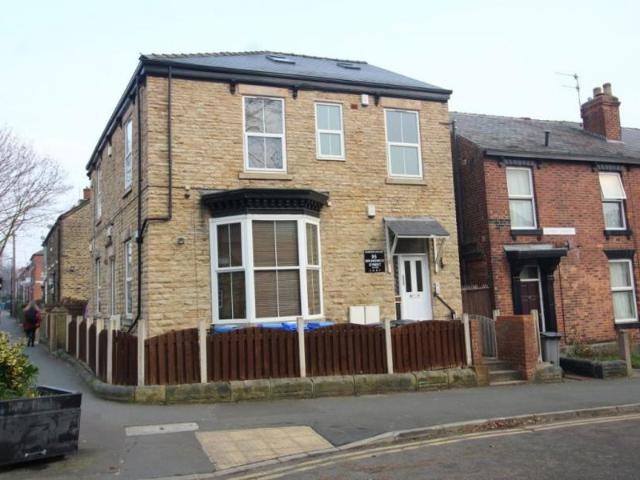 1 bedroom Studio flat To Let