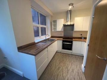 1 bedroom Studio flat To Let