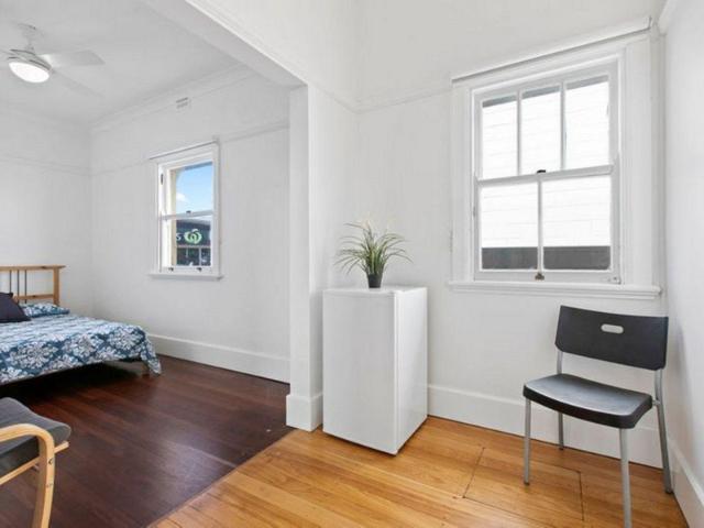 1 Bedroom Studio in convenient location Electricity and Water included in the rent