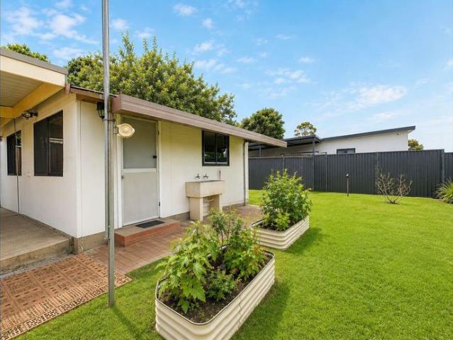 1 BEDROOM STUDIO INCL. WATER