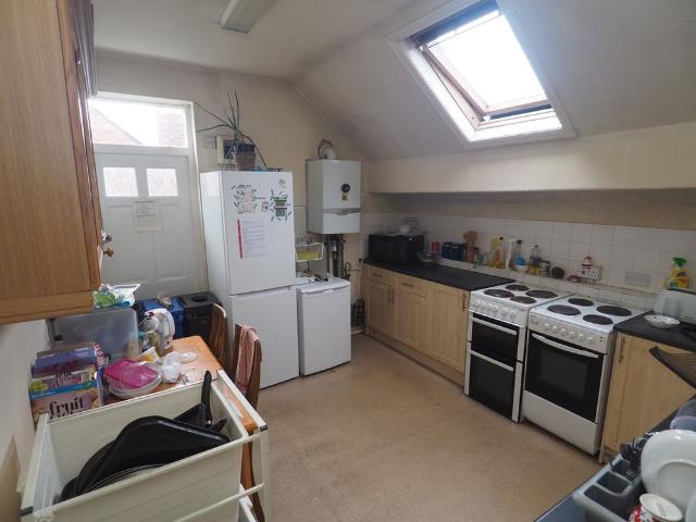 1 bedroom House Share to let