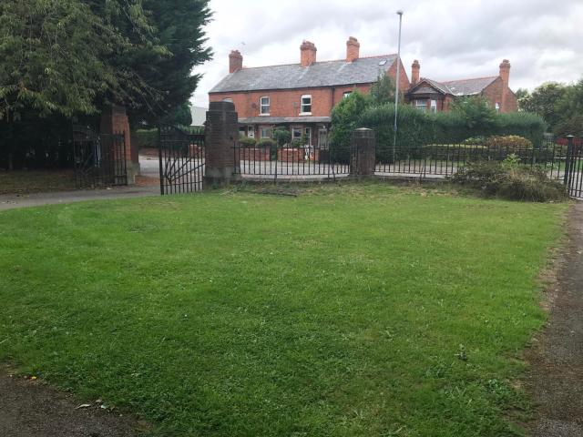 1 Bedroom Studio To Let in Chester, CH1