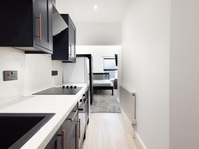 1 bedroom studio to rent