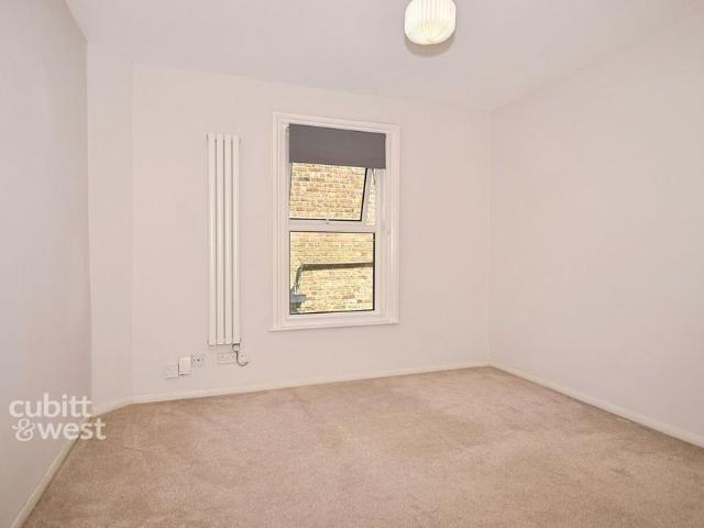 1 bedroom studio to rent