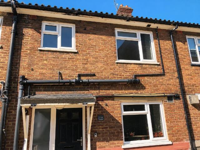 1 Bedroom Studio To Rent