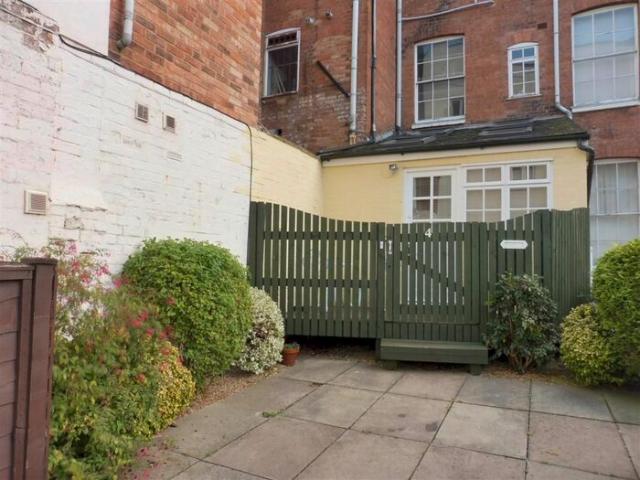 1 Bedroom Studio To Rent In Portland Street, Leamington Spa, CV32