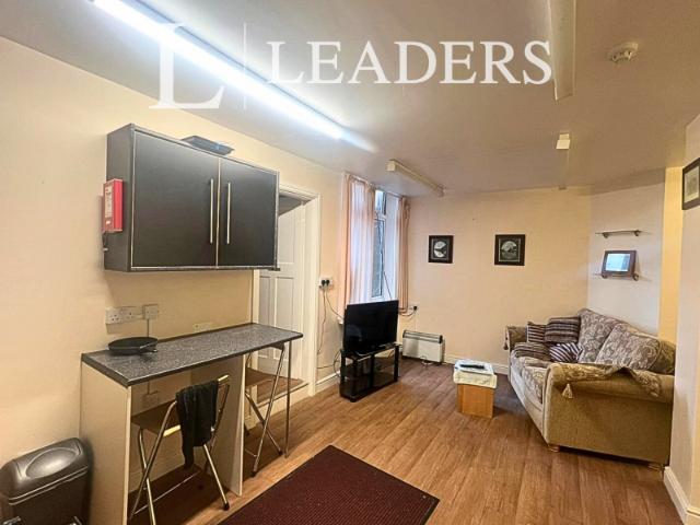 1 bedroom studio to rent South Parade, Skegness, Lincolnshire, PE25